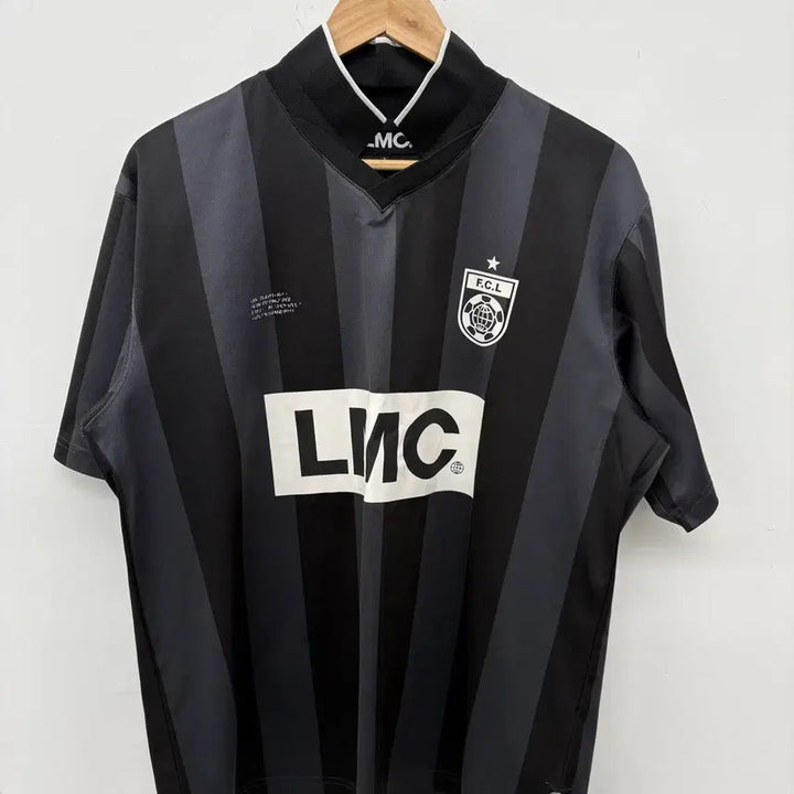 [BUNJANG] LMC Striped Football Jersey (Grey/Black) / LMC 검/회색 스트라이프 축구 유니폼 남성L