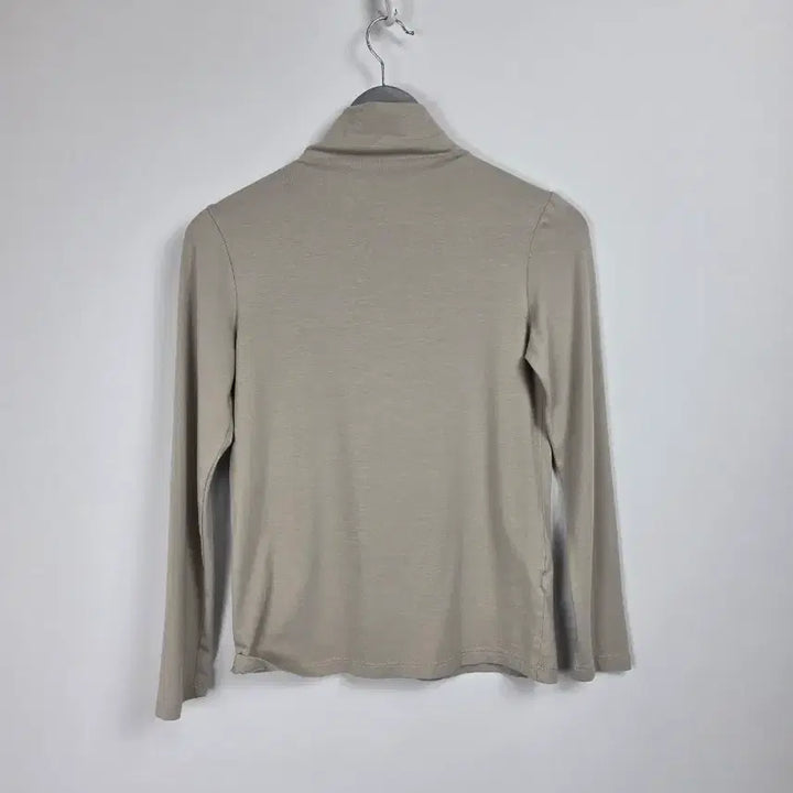 [BUNJANG] The Edge Beige Turtleneck Long Sleeve T-Shirt Women&