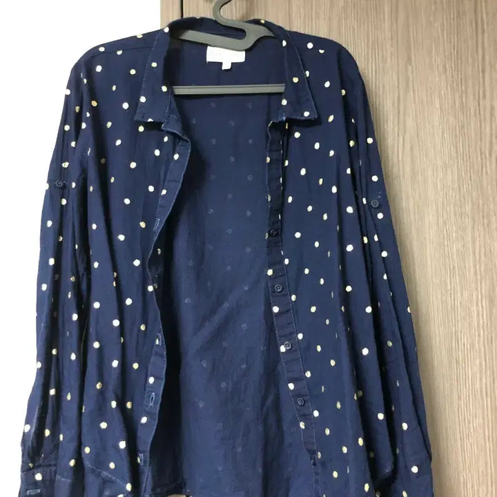 [BUNJANG] Bella Dahl Navy Gold Polka Dot Shirt / Bella Dahl 네이비 금색 포카닷 셔츠