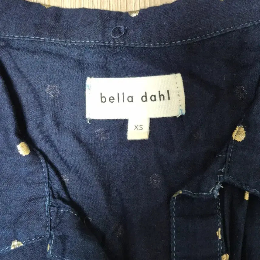 [BUNJANG] Bella Dahl Navy Gold Polka Dot Shirt / Bella Dahl 네이비 금색 포카닷 셔츠