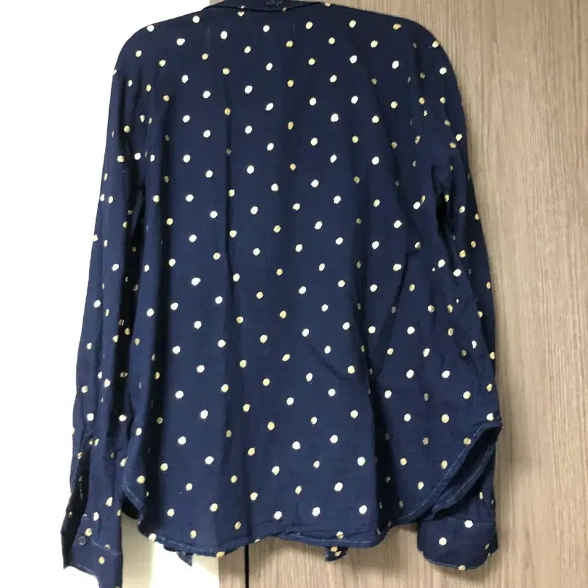 [BUNJANG] Bella Dahl Navy Gold Polka Dot Shirt / Bella Dahl 네이비 금색 포카닷 셔츠