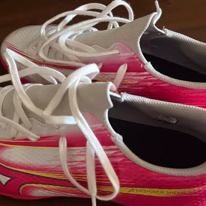 [BUNJANG] Mizuno Alpha TF 250mm Soccer Cleats / 2026 미즈노 알파 TF 250mm 판매합니다