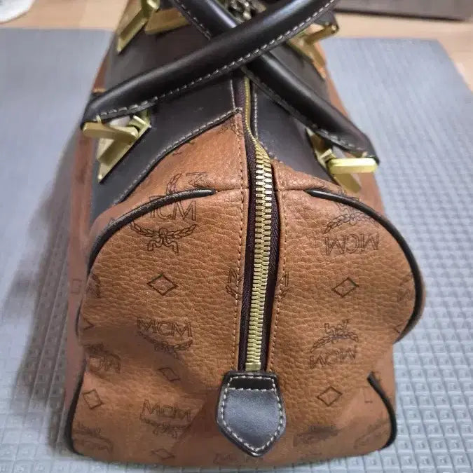 [SOLD OUT] MCM 비세토스 보스턴백 브라운