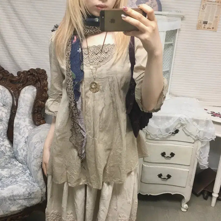 [BUNJANG] Japanese Vintage Brown Mori Pintuck Crochet Blouse / 일본빈티지 브라운 모리 핀턱 크로셰 블라우스