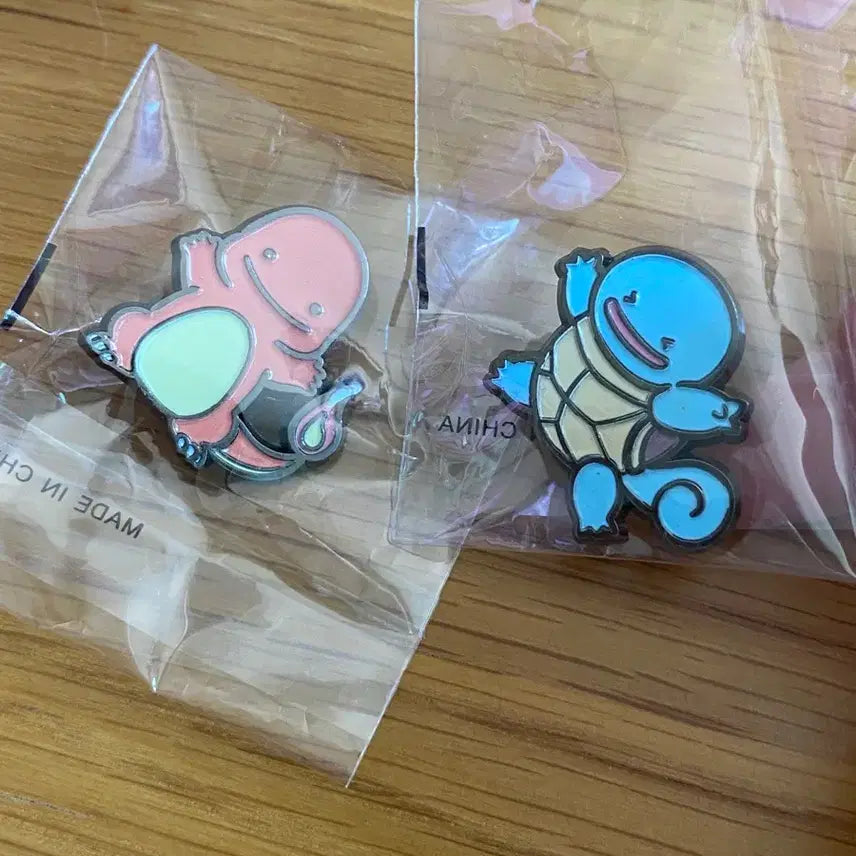 [BUNJANG] Colorgram Pokemon Collaboration Squirtle Pin Badge / 컬러그램 포켓몬 콜라보 꼬부기 핀뱃지