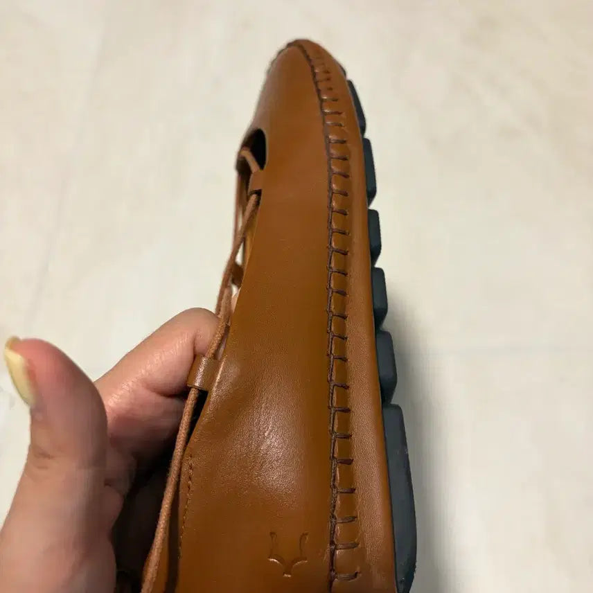 [BUNJANG] Kuern Ballerina 14 Almond Flats Size 230 / 쿠에른 발레리나 14 아몬드 (230)
