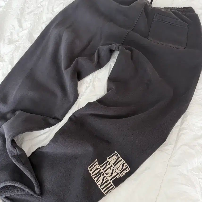 [BUNJANG] Deus Ex Machina Sweatpants / 데우스엑스마키나 스웻팬츠