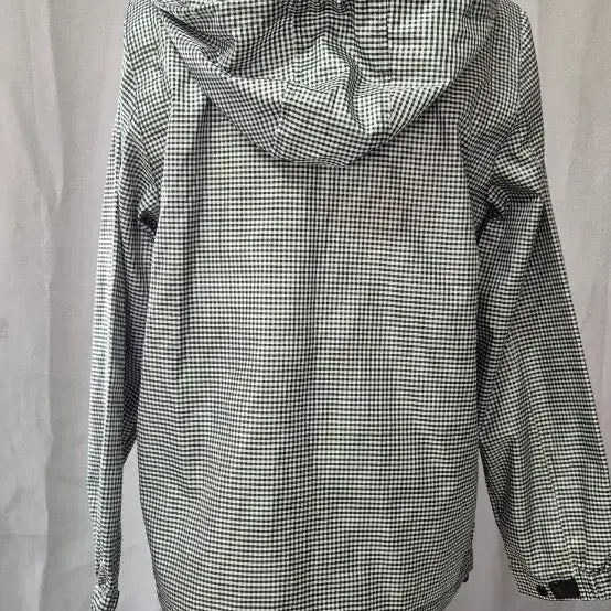 [BUNJANG] Renoma Sport Club Checked Windbreaker Jacket / 레노마 스포츠클럽 체크 바람막이 90