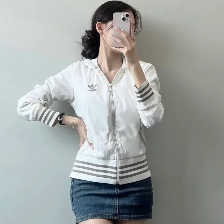 [BUNJANG] Adidas Hooded Windbreaker Jacket / 아디다스 바람막이