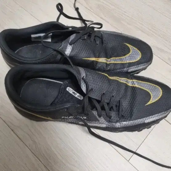 [BUNJANG] Nike Phantom GT2 Pro Futsal Shoes (250mm) / 나이키 팬텀 gt2 프로 풋살화 250