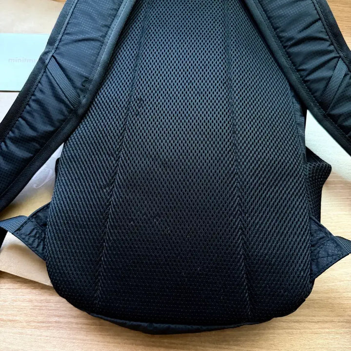 [BUNJANG] Minitmute Sporty Backpack Black / 미닛뮤트 스포티 백팩 블랙 (원가 147,000원)