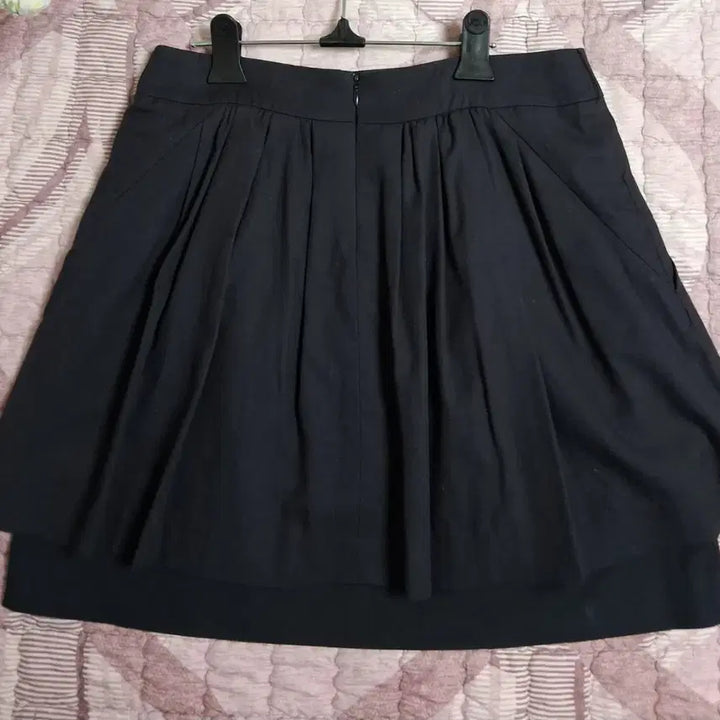 [BUNJANG] ON&amp;ON Navy Midi Skirt / 온앤온봄여름스커트 27인치  ON&amp;ON 네이비남색
