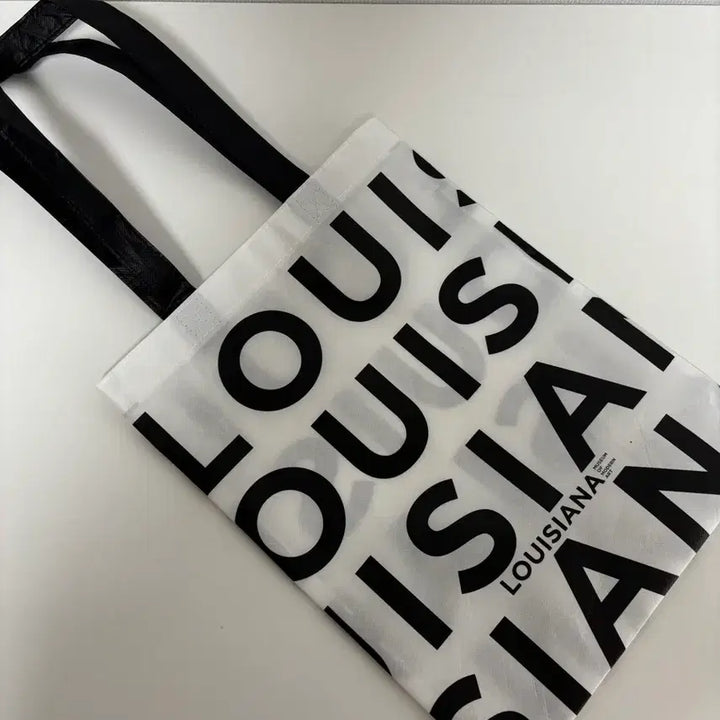 [BUNJANG] Louisiana Museum of Modern Art Reusable Bag / 덴마크 루이지애나 근대 미술관 리유저블백