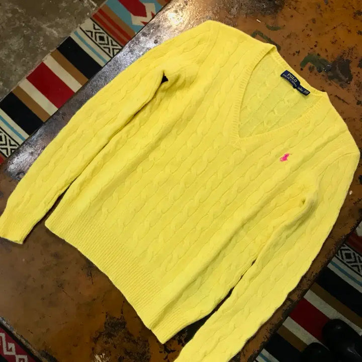 [BUNJANG] Polo Ralph Lauren Light Yellow Cashmere Blend Cable V-Neck Knit - Women&