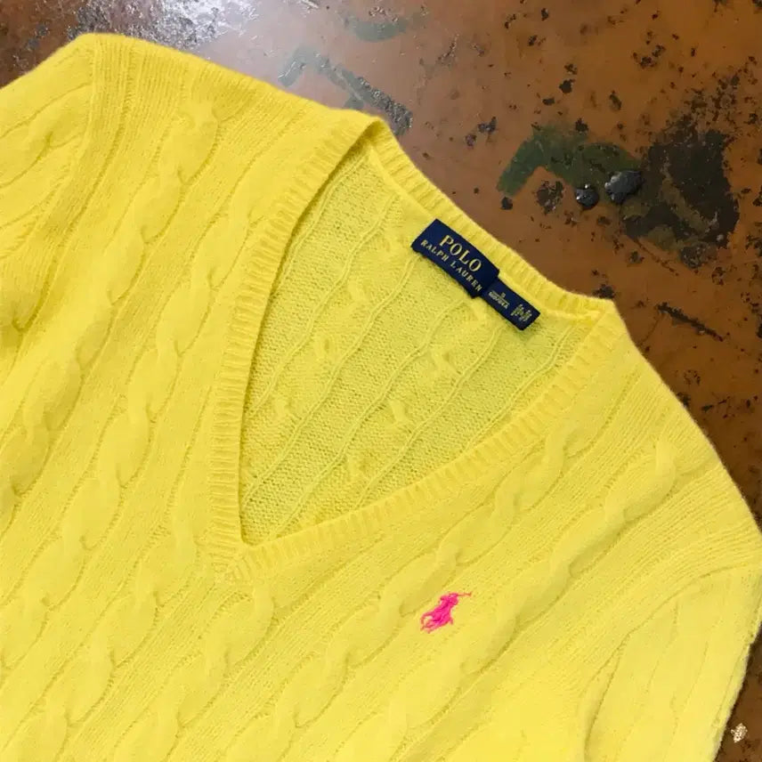 [BUNJANG] Polo Ralph Lauren Light Yellow Cashmere Blend Cable V-Neck Knit - Women&