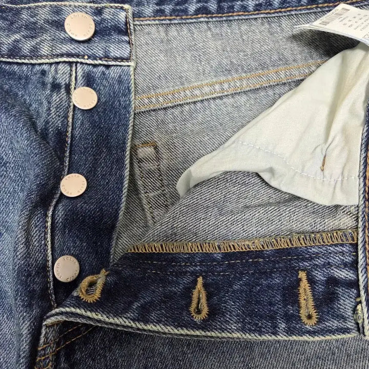 [BUNJANG] Solid Homme 22S Mid-Wash Wide Fit Jeans Size 50 / 솔리드옴므 22s 중청 와이드핏 청바지 50(86)사이즈 상태좋음 판매