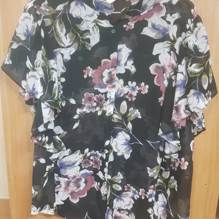 [BUNJANG] Frill Flower Chiffon Blouse (Size 55) / 프릴 플라워 쉬폰 블라우스(55)