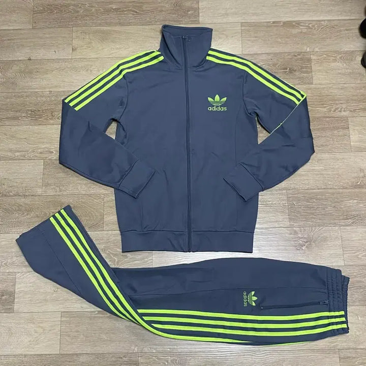 [BUNJANG] Adidas Europa Training Set Size 90 / 아디다스 유로파 트레이닝 세트 교신