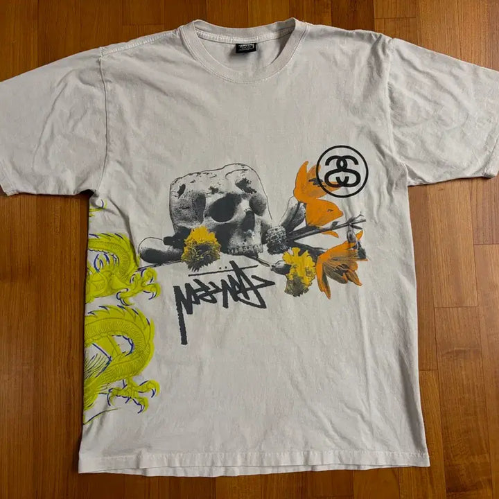 [BUNJANG] Stussy World Tribe T-Shirt Size M / 스투시 월드 트라이브 반팔 M