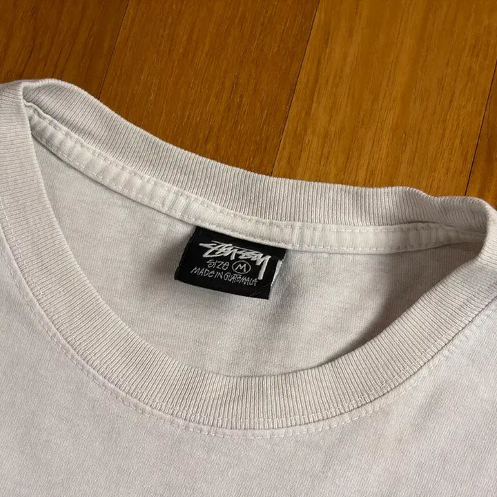 [BUNJANG] Stussy World Tribe T-Shirt Size M / 스투시 월드 트라이브 반팔 M