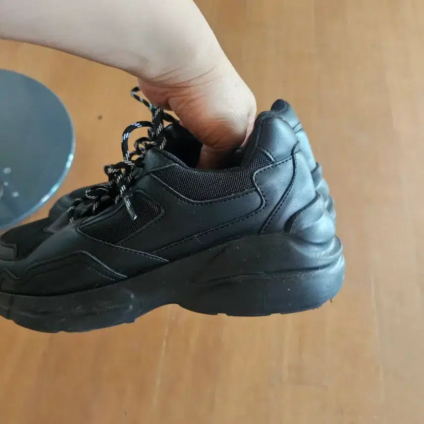 [BUNJANG] Ugly Black 7cm Height-Increasing Sneakers / UGLY 블랙 7cm  키높이 스니커즈