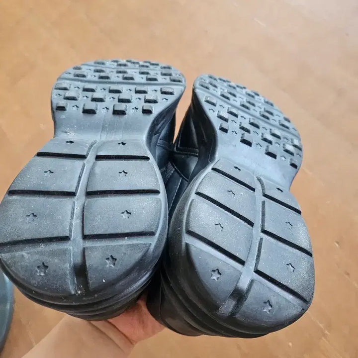[BUNJANG] Ugly Black 7cm Height-Increasing Sneakers / UGLY 블랙 7cm  키높이 스니커즈