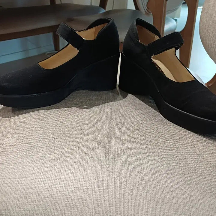 [BUNJANG] Tandy Mary Jane Wedge Heel Shoes / 탠디 메리제인 웨지힐 구두