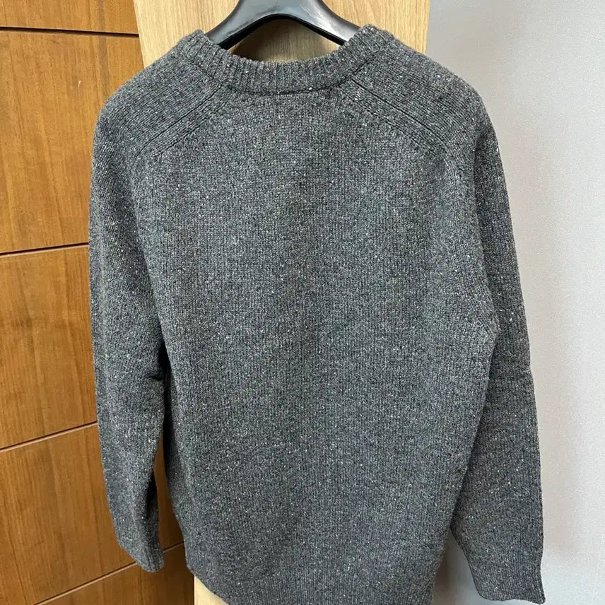 [BUNJANG] Kkims Crewneck Sweater Charcoal / [S] 카키스 크루넥 스웨터 차콜