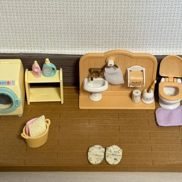 [BUNJANG] Sylvanian Families Kitchen and Bathroom Set Bundle / (오늘만 할인)실바니안 주방,화장실 세트 일괄