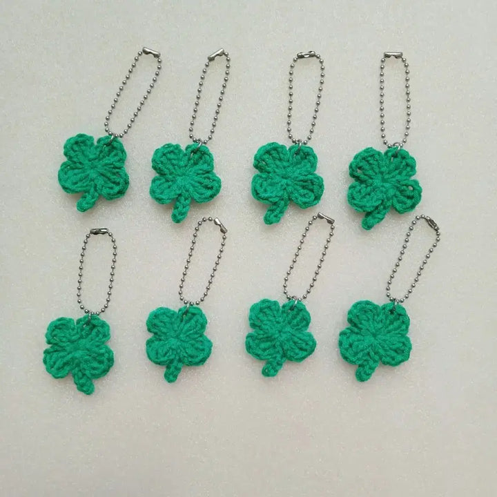 [BUNJANG] Handmade Knitted Four Leaf Clover Keychain / 뜨개 네잎클로버 키링