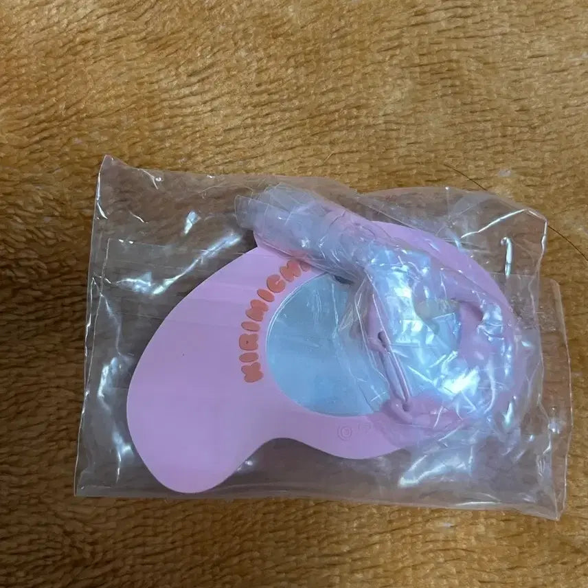 [BUNJANG] Sanrio Secret Lover Mirror Keychain Kirimi-chan (Sealed) / 산리오 시크릿 러버 미러 키홀더 키리미짱 미개봉