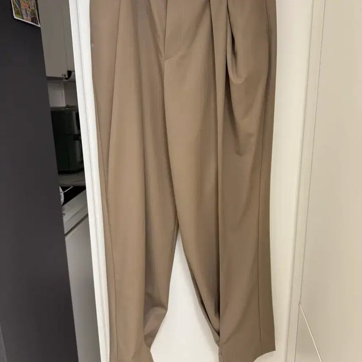 [BUNJANG] Ader Error Ani Slacks Beige / ( A3 ) 아더에러 Ani Slacks 베이지