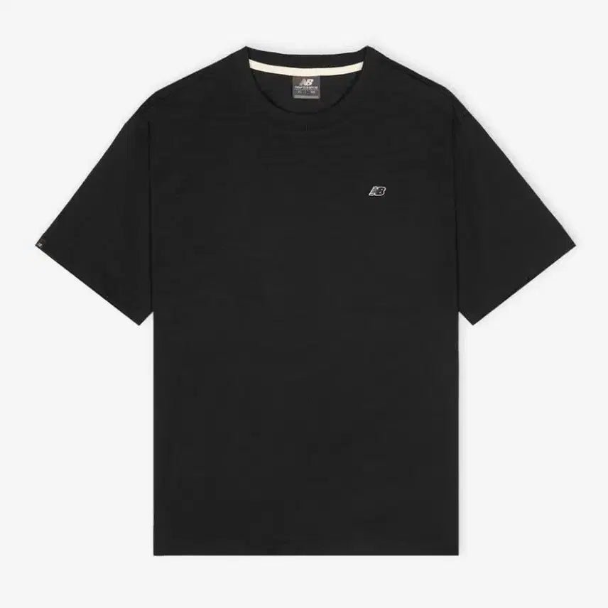 [BUNJANG] New Balance Essential Small Logo T-Shirt (Standard Fit) / 뉴발란스 남여공용 에센설 스몰로고 반팔티 (STANDARD FIT) NB