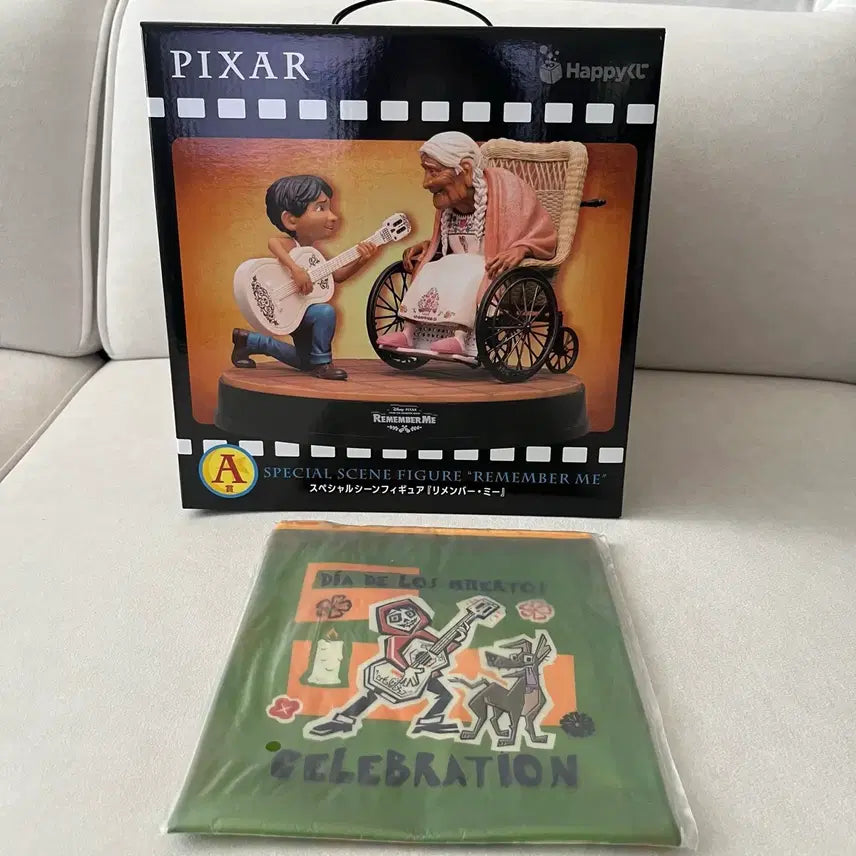 [BUNJANG] Pixar Coco Miguel "Remember Me" Figurine + Pouch Set / 픽사 해피쿠지 A상 코코 리멤버미 피규어+K상 파우치