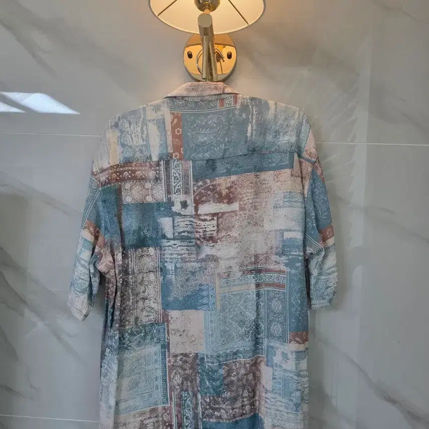 [BUNJANG] ZARA Abstract Print Short Sleeve Shirt / 자라 ZARA 추상 프린트 반팔 셔츠