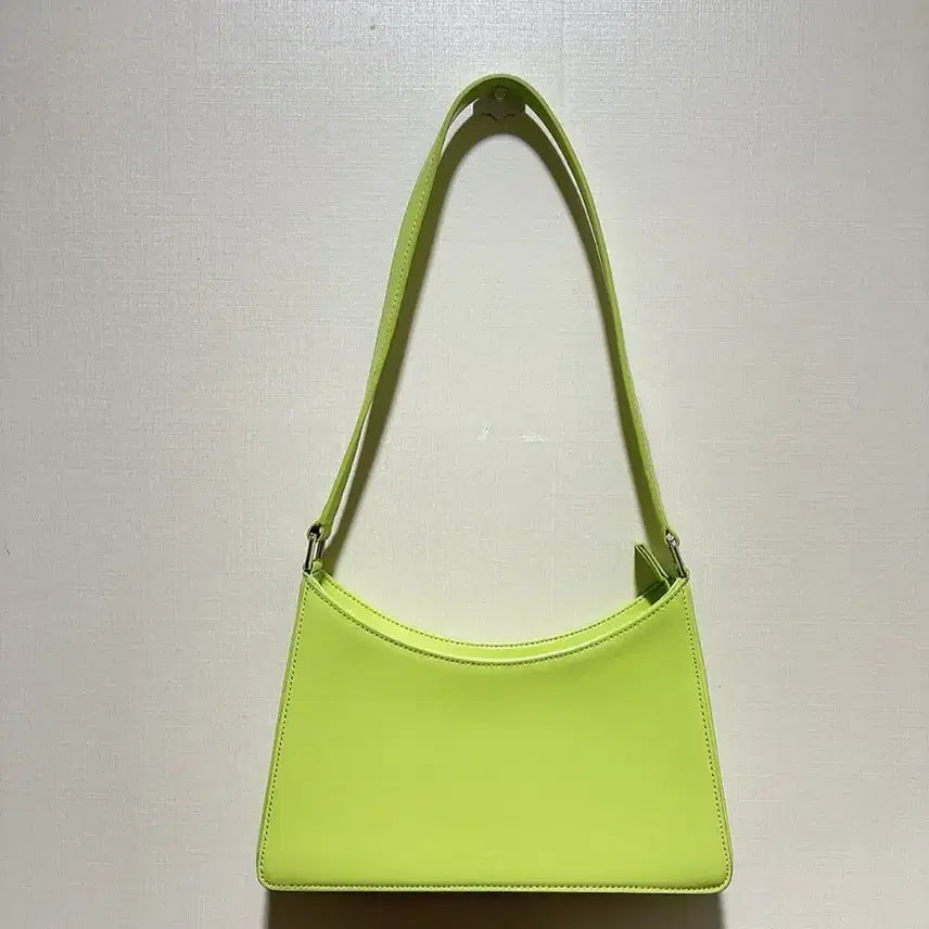 [BUNJANG] FOLNUA Lime Leather Shoulder Bag / 폴뉴아 숄더백