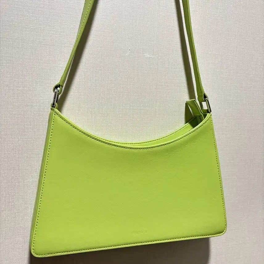 [BUNJANG] FOLNUA Lime Leather Shoulder Bag / 폴뉴아 숄더백