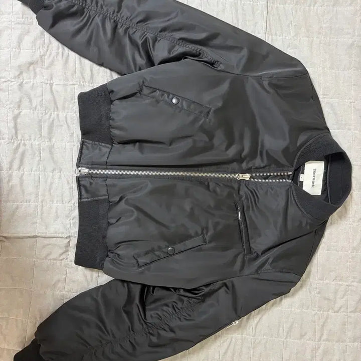 [BUNJANG] Tony Wack Recycle Crop Bomber Jacket (M) / 토니웩 리사이클 크롭 봄버(M)