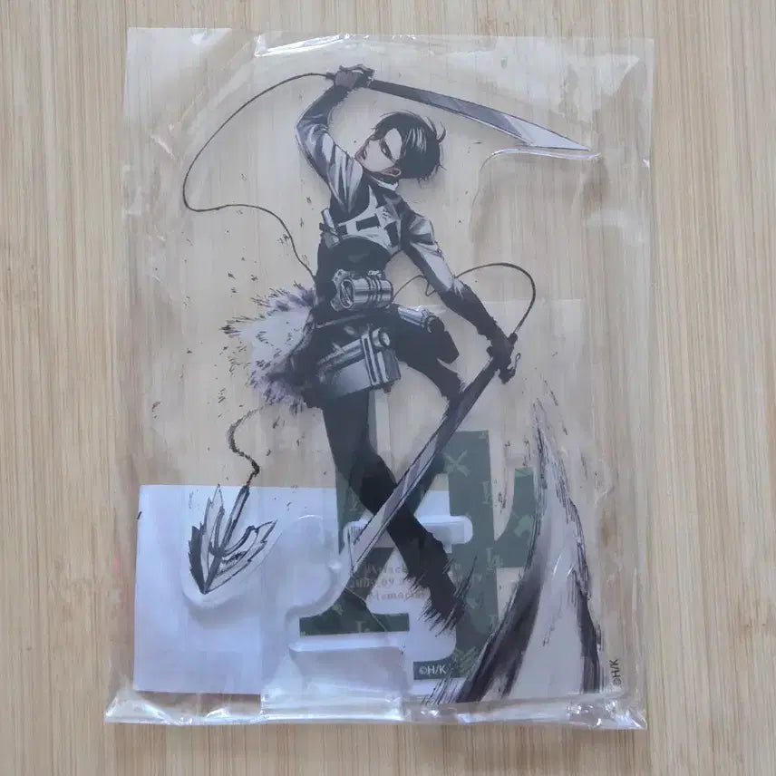 [BUNJANG] Attack on Titan Levi Acrylic Stand / 진격의거인 리바이 아크릴 스탠드