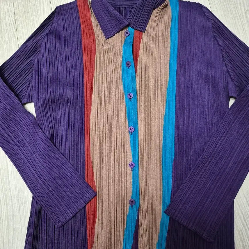 [BUNJANG] Issey Miyake Pleats Cardigan Size 3 / 이세이미야케 가디건3사이즈