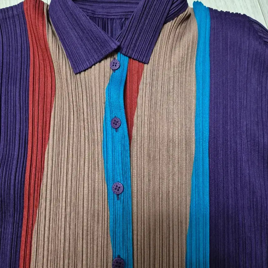 [BUNJANG] Issey Miyake Pleats Cardigan Size 3 / 이세이미야케 가디건3사이즈