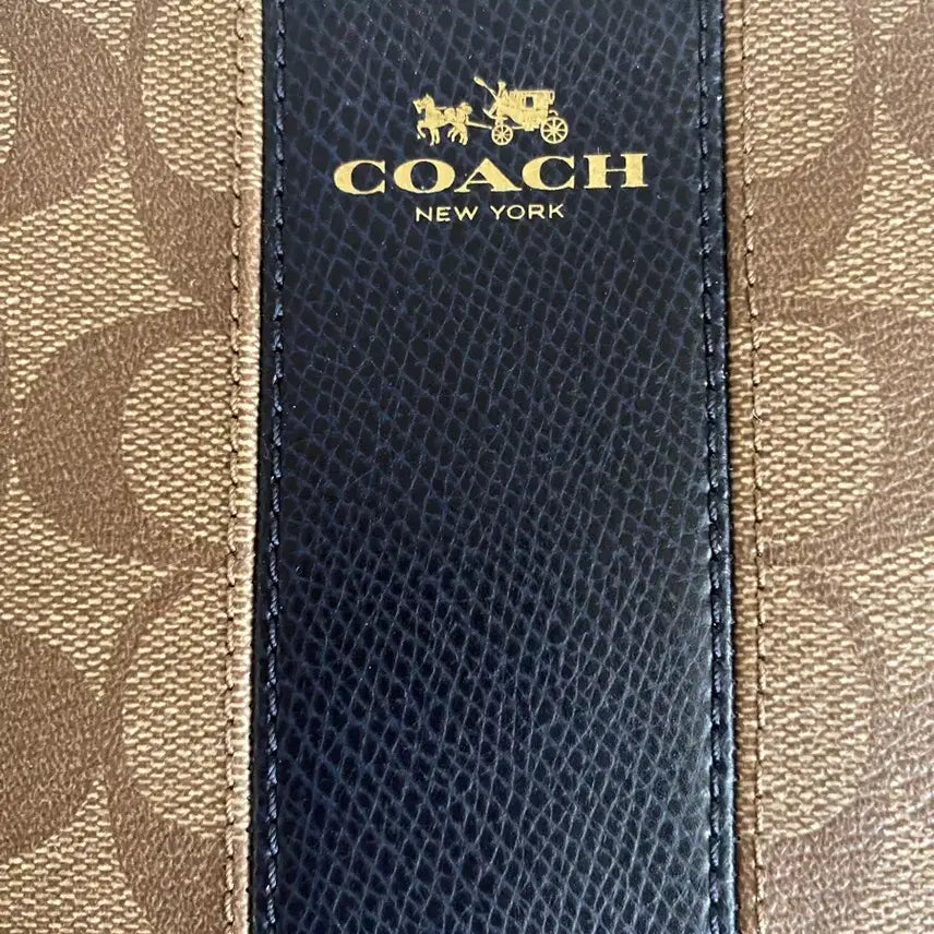 [BUNJANG] Coach Signature Wristlet Clutch Wallet / 코치 시그니처 리스트렛 클러치 지갑