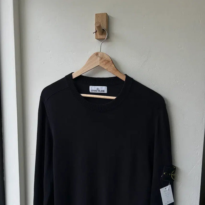 [BUNJANG] Stone Island Black Badge Knitwear / 16837 - 스톤아일랜드 블랙 와펜 니트