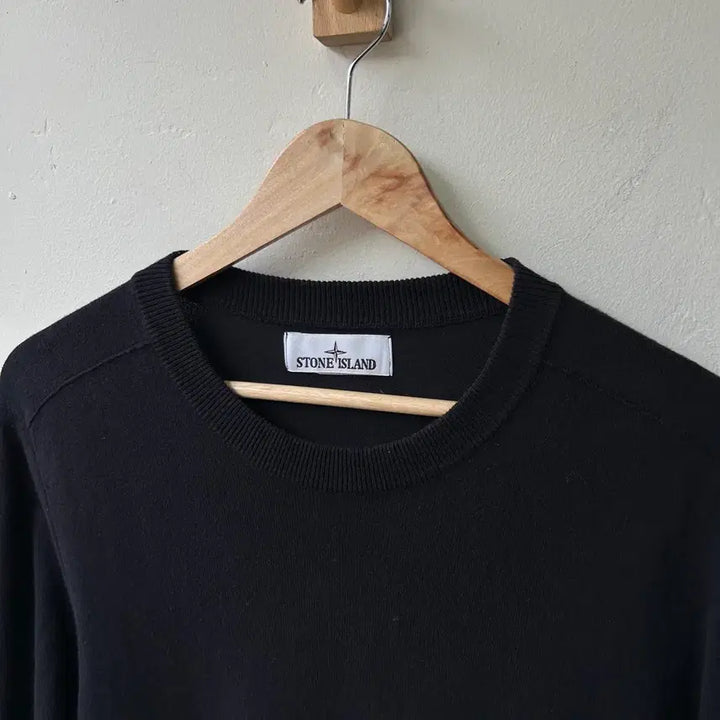 [BUNJANG] Stone Island Black Badge Knitwear / 16837 - 스톤아일랜드 블랙 와펜 니트