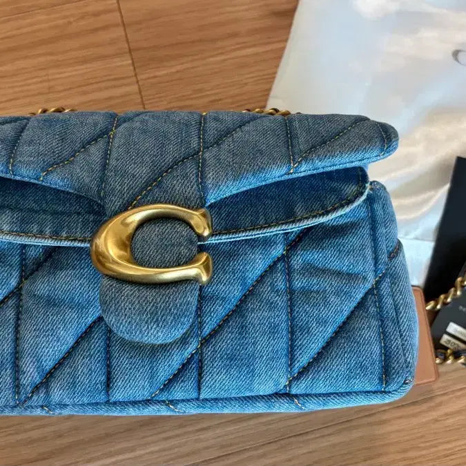 [BUNJANG] Coach Tabby Shoulder Bag 20 with Quilting / 코치 태비 숄더백 20 위드 퀼팅