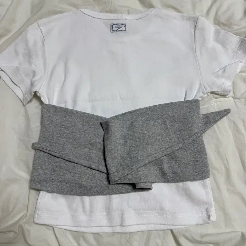 [BUNJANG] Ronron Bustier Two-Way Sleeve T-shirt White-Gray / 론론 뷔스티에 투웨이 슬리브 티셔츠 화이트그레이
