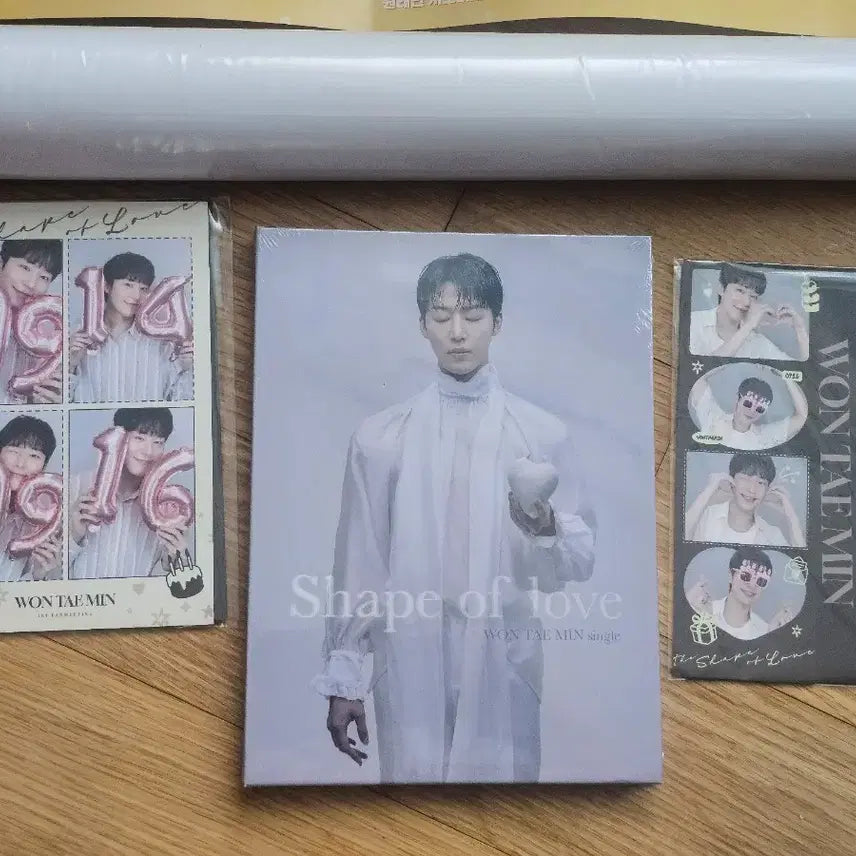 [BUNJANG] Won Tae-min Shape of Love Album Bundle Set / 원태민 앨범 + 슬로건 + 팬미팅 초대장 + 4컷사진(낮,밤)