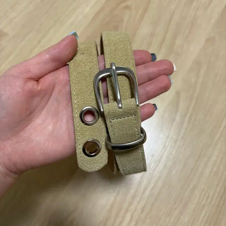 [BUNJANG] ONSKAR Eyelet Suede Belt (Yellow Beige) / 온스카 아일렛 스웨이드 벨트(옐로우 베이지)
