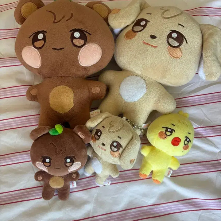 [BUNJANG] ATEEZ Doll Bundle Set with Keychain / 에이티즈 인형 세트