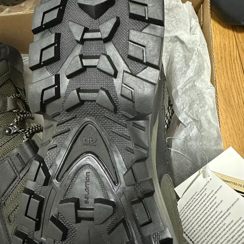 [BUNJANG] Salomon Quest 4 GTX Hiking Boots / 살로몬 퀘스트4 GTX